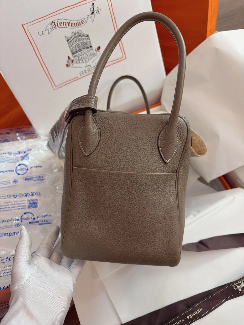 Hermes Lindy30 Togo Leather Top Handle Shoulder Bag Gray Silver Women Classic
