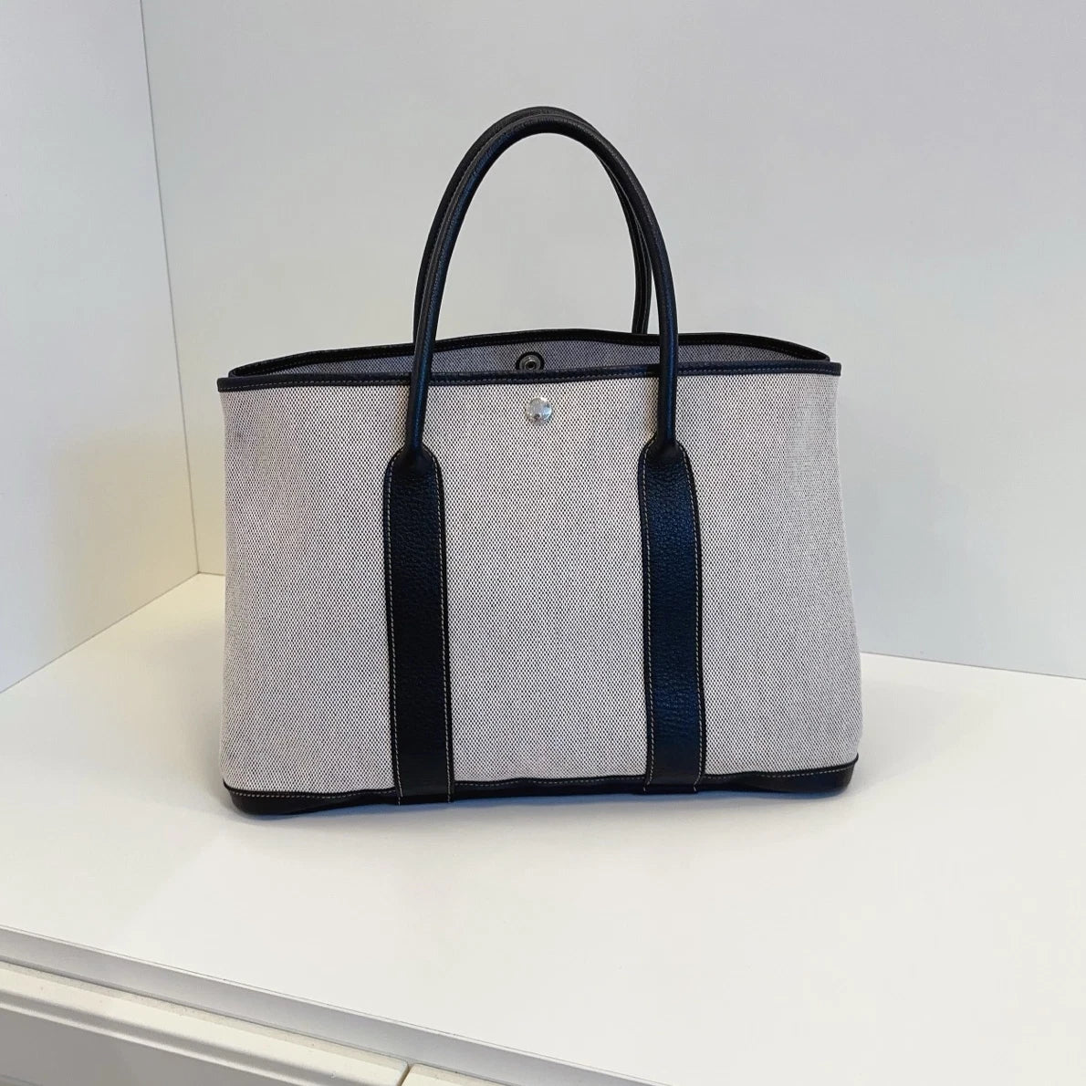 Authentic Hermes Garden Party36 Tote Top Handle Bag Black and White