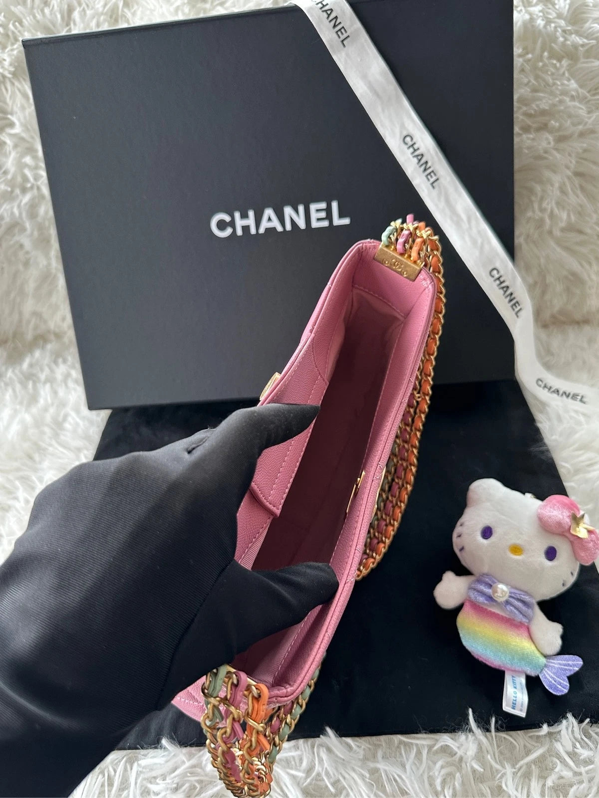 CHANEL Pink Grained Leather Hobo Shoulder Handbag For Women