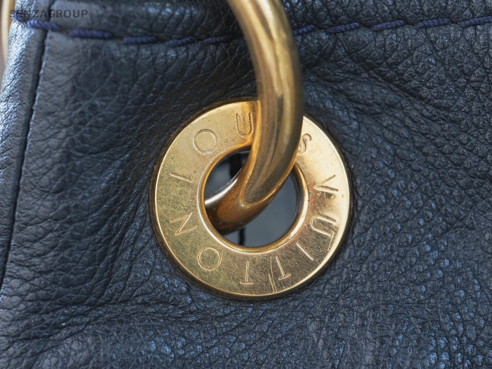Louis Vuitton Monogram Empreinte Artsy MM Navy Blue Leather Shoulder bag