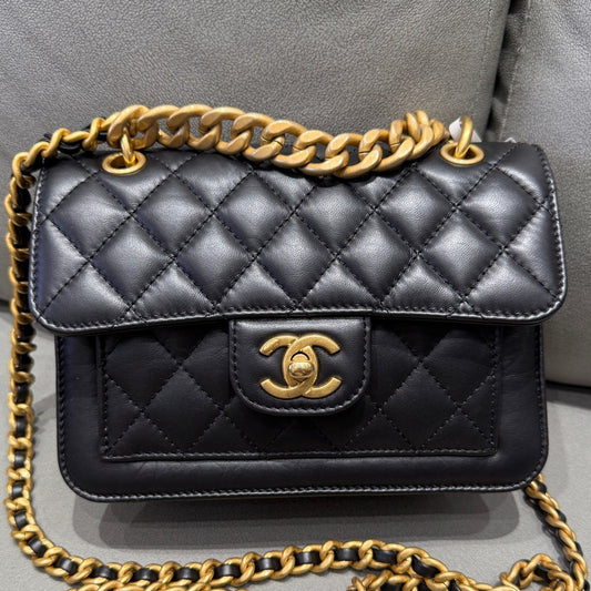 Chanel 23S Messenger Bag Black Quilted Gold Chain Crossbody Shoulder Bag
