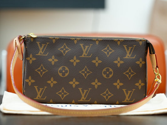 Louis Vuitton Monogram Pochette Accessories Shoulder Handbag Women Handbag Brown