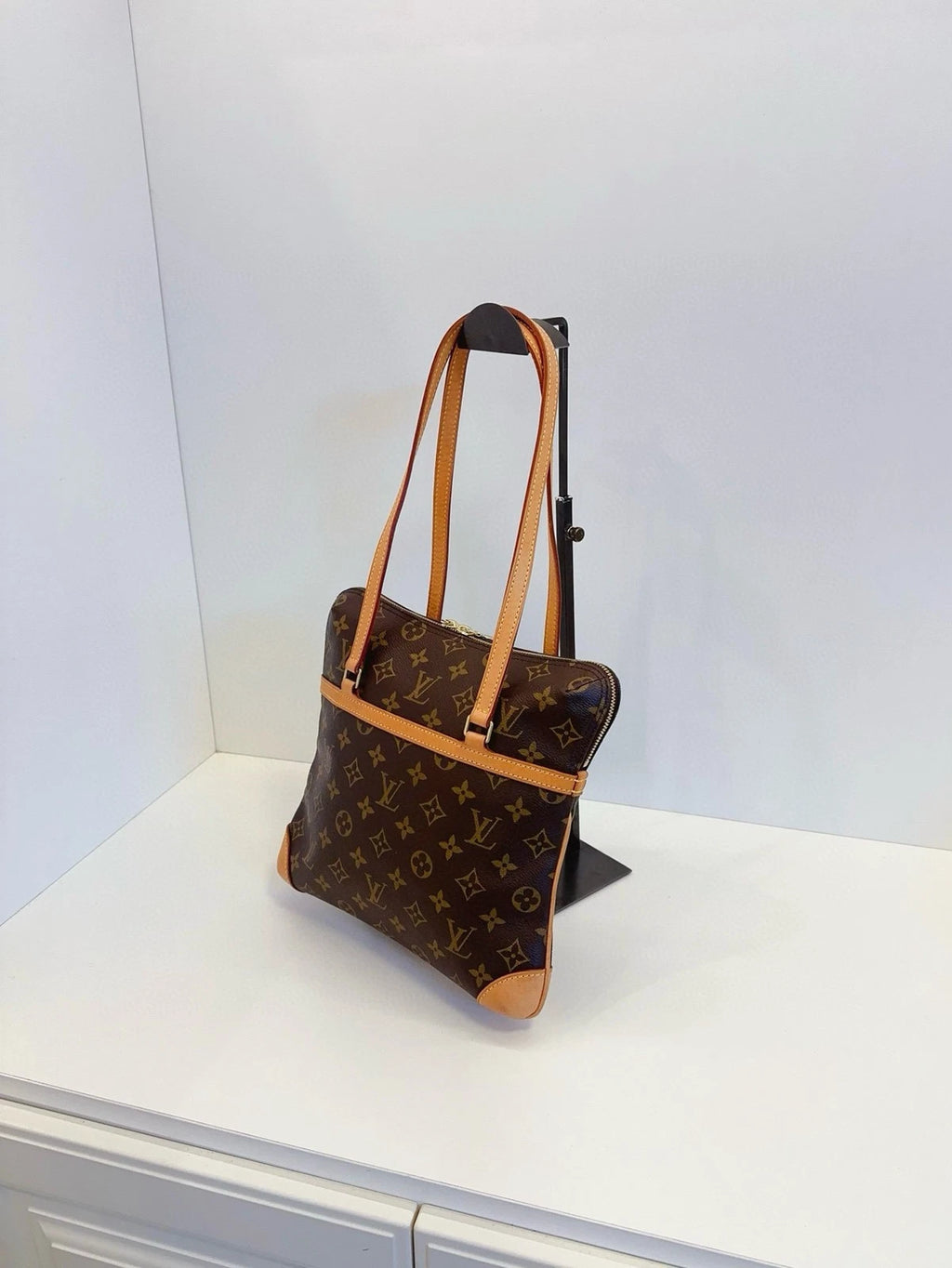 Louis Vuitton Coussin Monogram Canvas Shoulder Bag Handbag Excellent