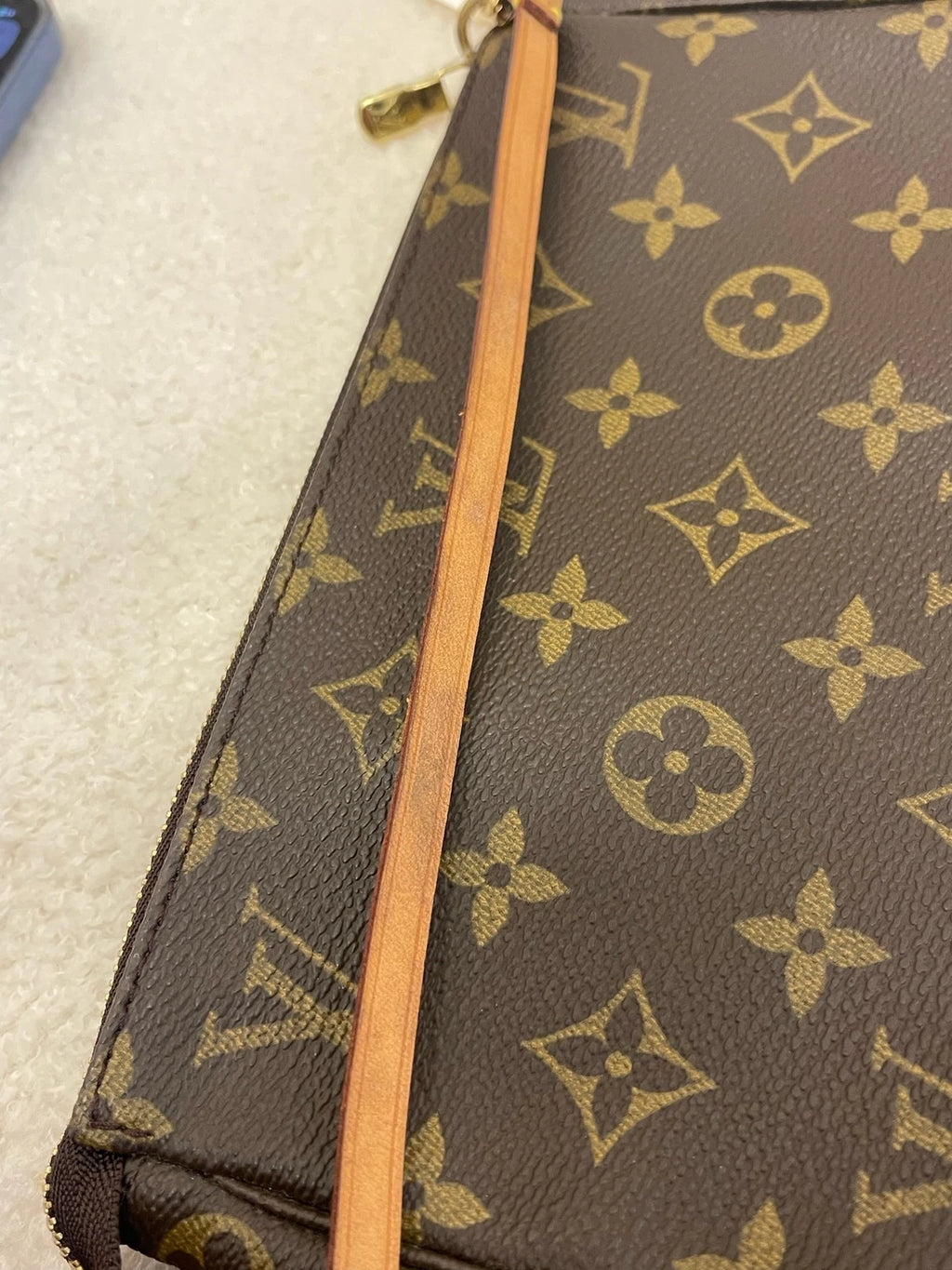 Louis Vuitton Classic Monogram Shoulder Handbag For Women