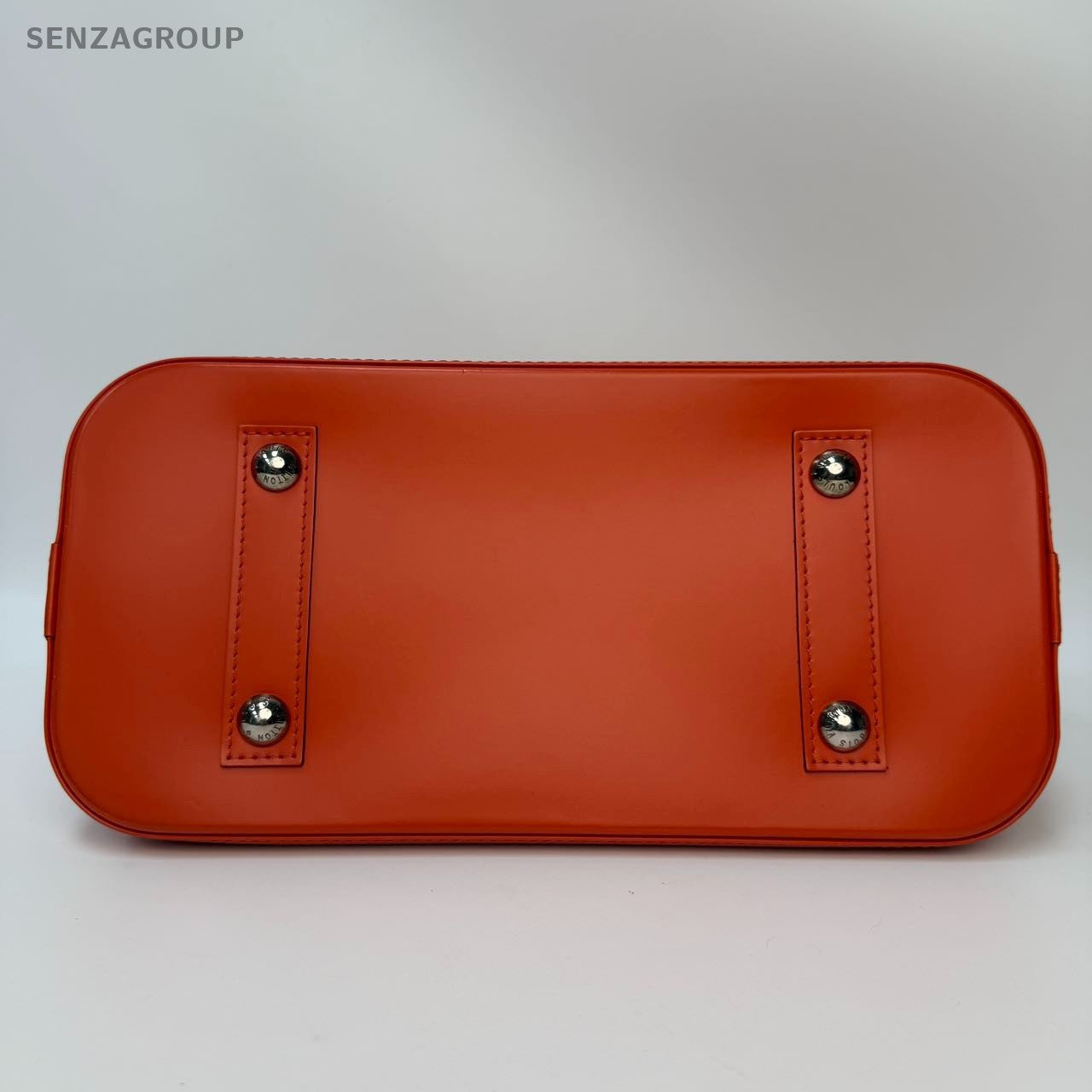 SJ0001 lv alma pm epi leather