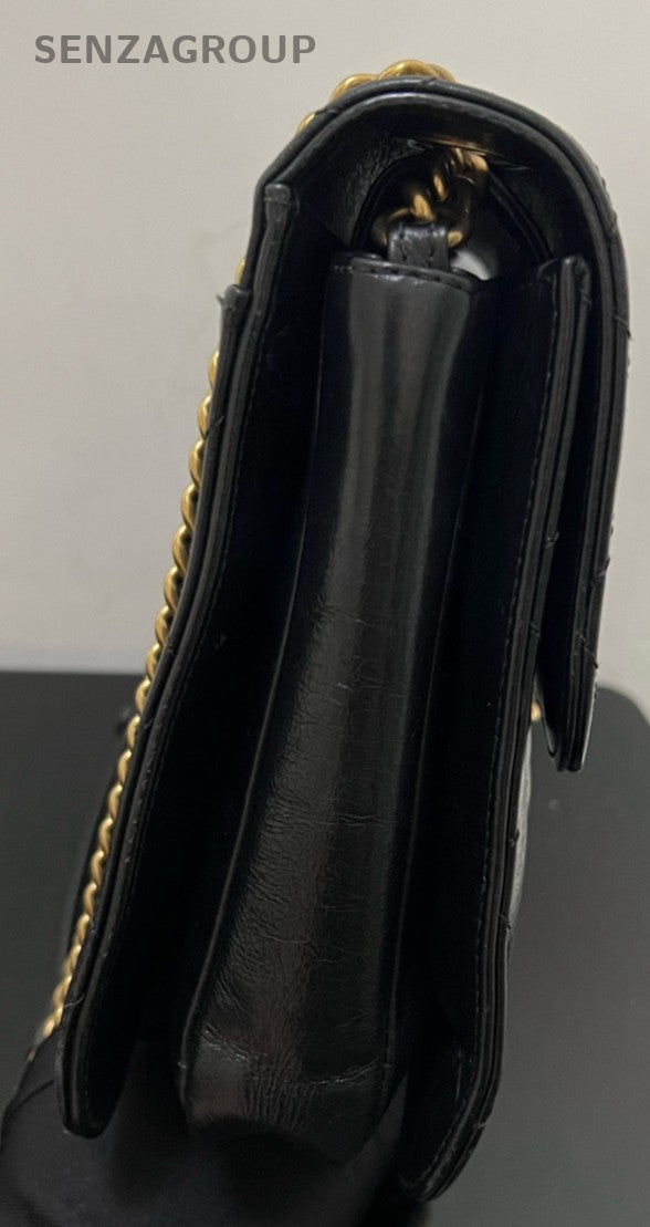 Chanel Diamond Pattern Chain Shoulder Bag Crossbody Black Gold Women Classic