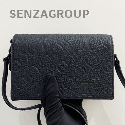 Louis Vuitton Steamer Black Monogram Messenger Bag - Unisex Classic