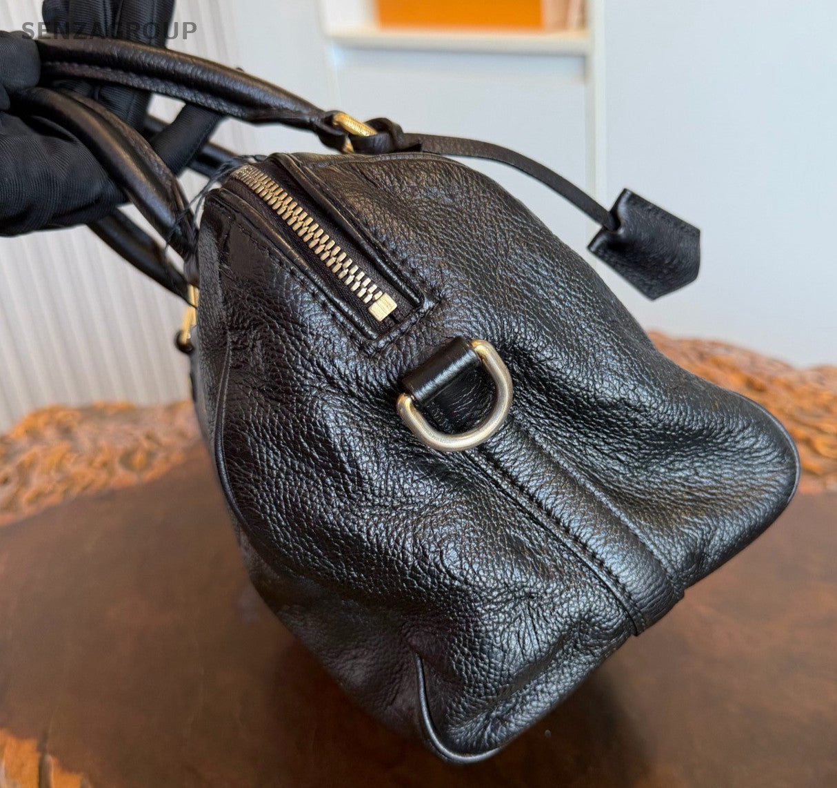 Louis Vuitton Speedy25 Monogram Top Handle Bag Black Gold Used Women Classic