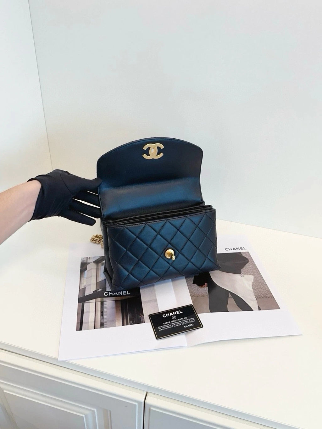 CHANEL Trendy CC Black Top Handle Crossbody For Women