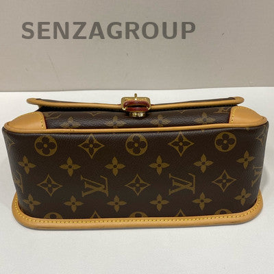 Louis Vuitton Monogram Fendi Baguette Bag Brown Gold Buckle Classic Fashion