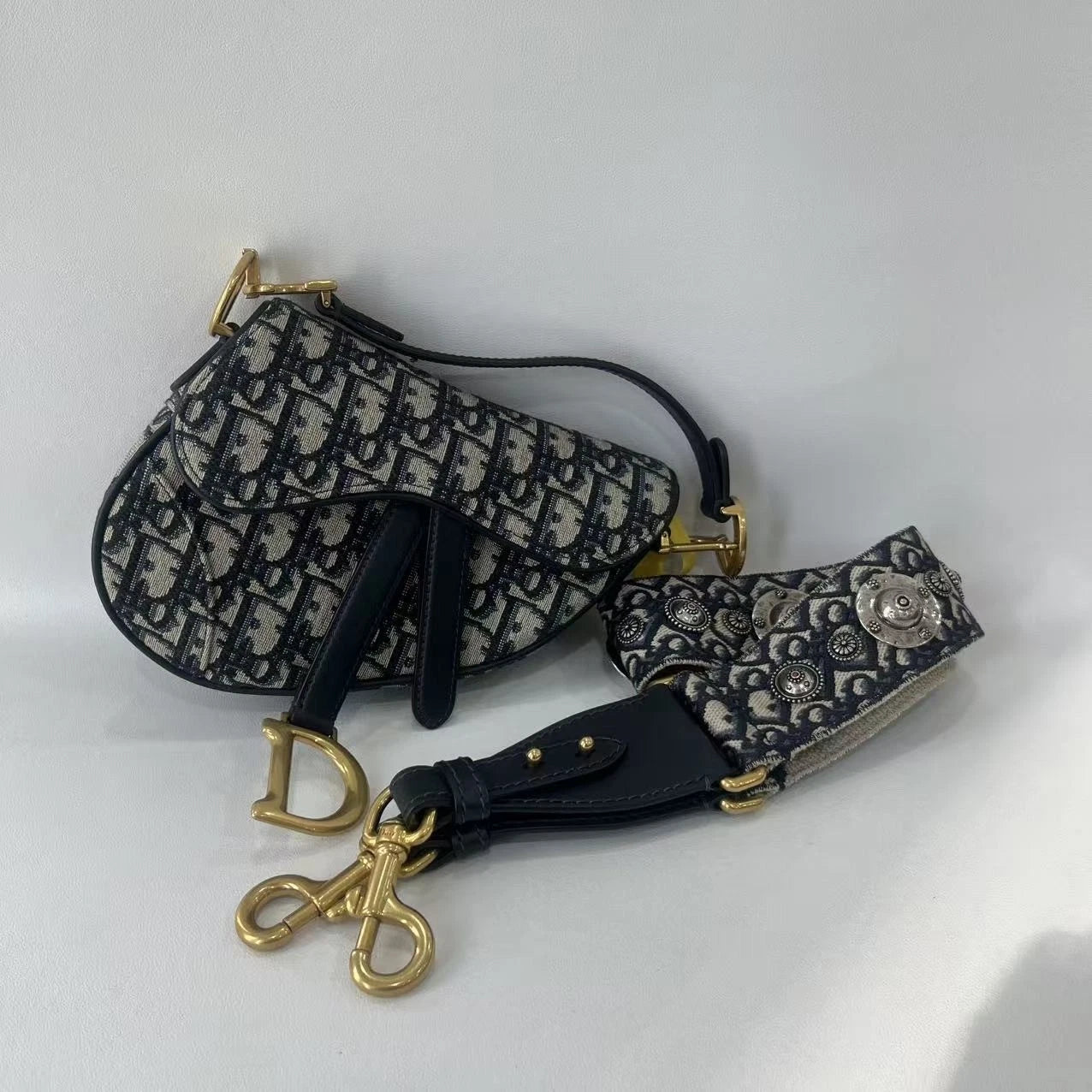 Dior Saddle Canvas Shoulder Bag Excellent