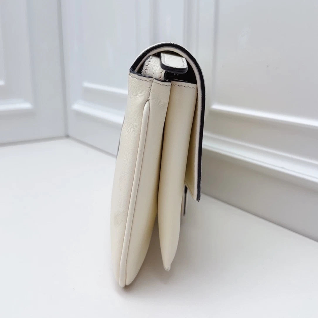 Gucci Arli PM Shoulder Bag White Gold Used Women Classic
