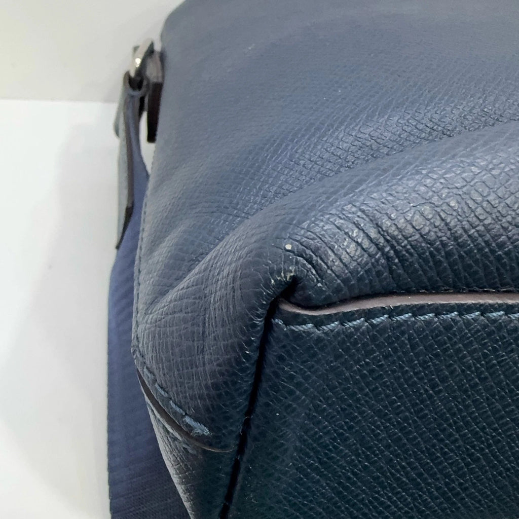 Louis Vuitton Blue Calfskin Messenger Shoulder Crossbody Bag For Women