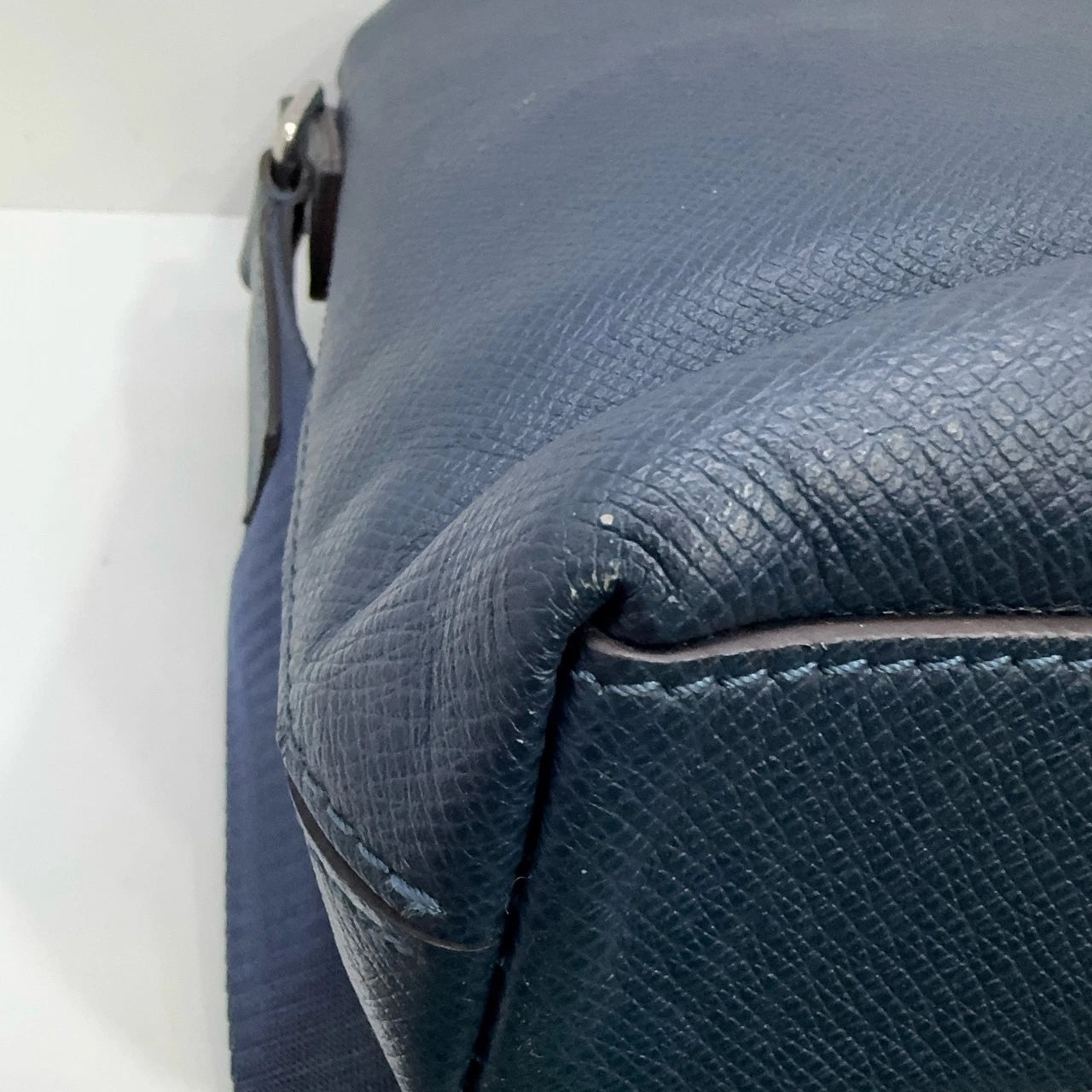 Louis Vuitton Blue Calfskin Messenger Shoulder Crossbody Bag For Women