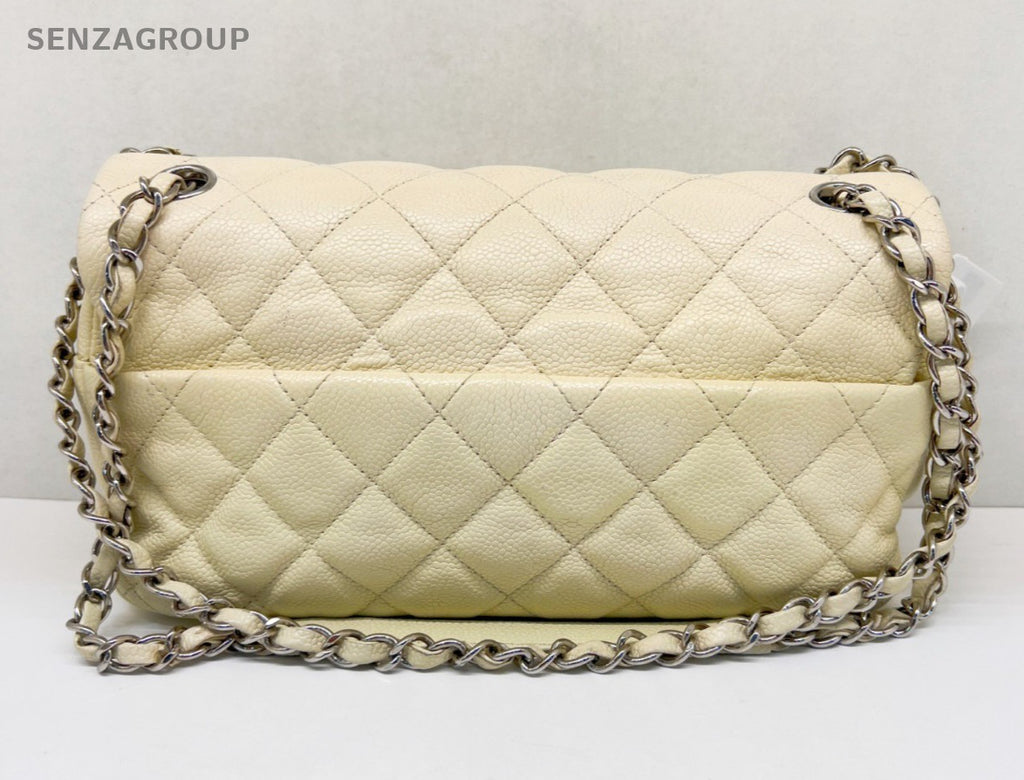 CHANEL Classic Flap GM Easy Chain Calfskin Shoulder bag Women