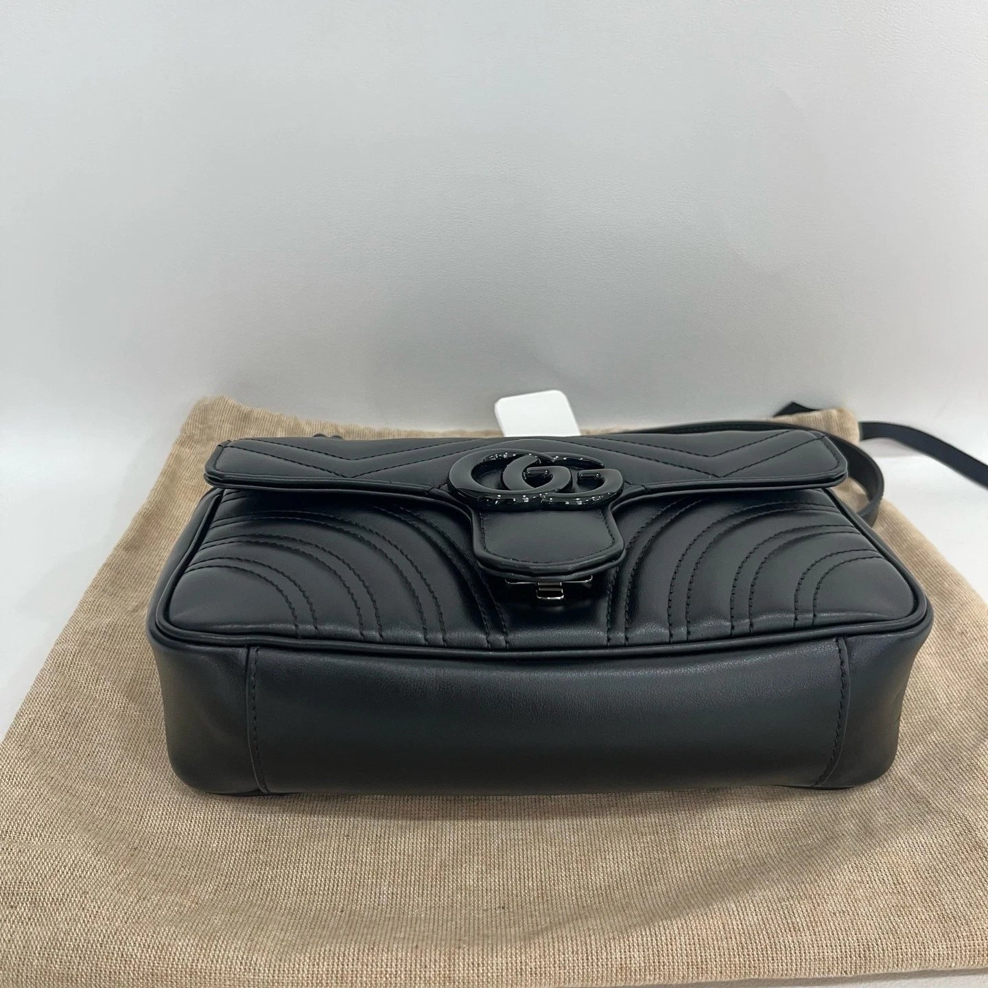 Gucci Marmont22 Black Leather Shoulder Bag For Women