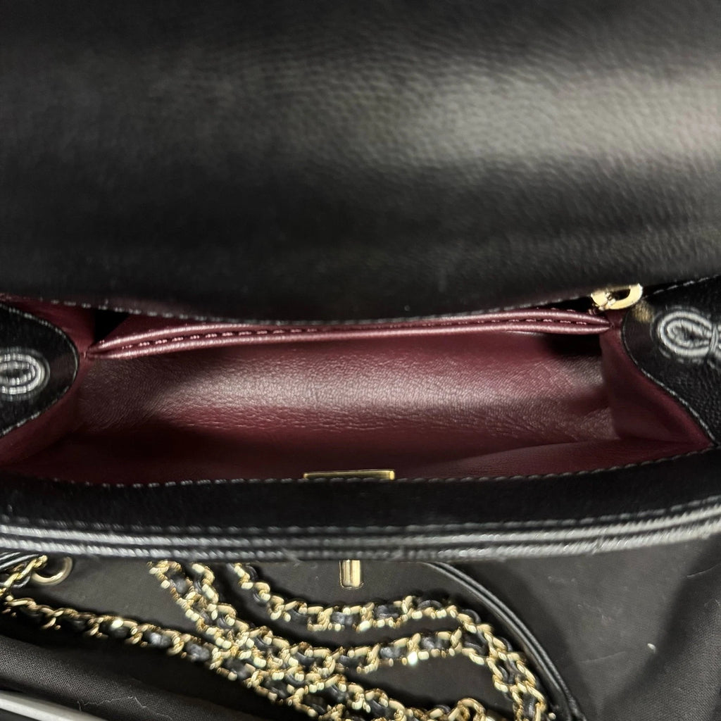 New CHANEL Coco Handle Mini Leather Top Handle Bag For Women