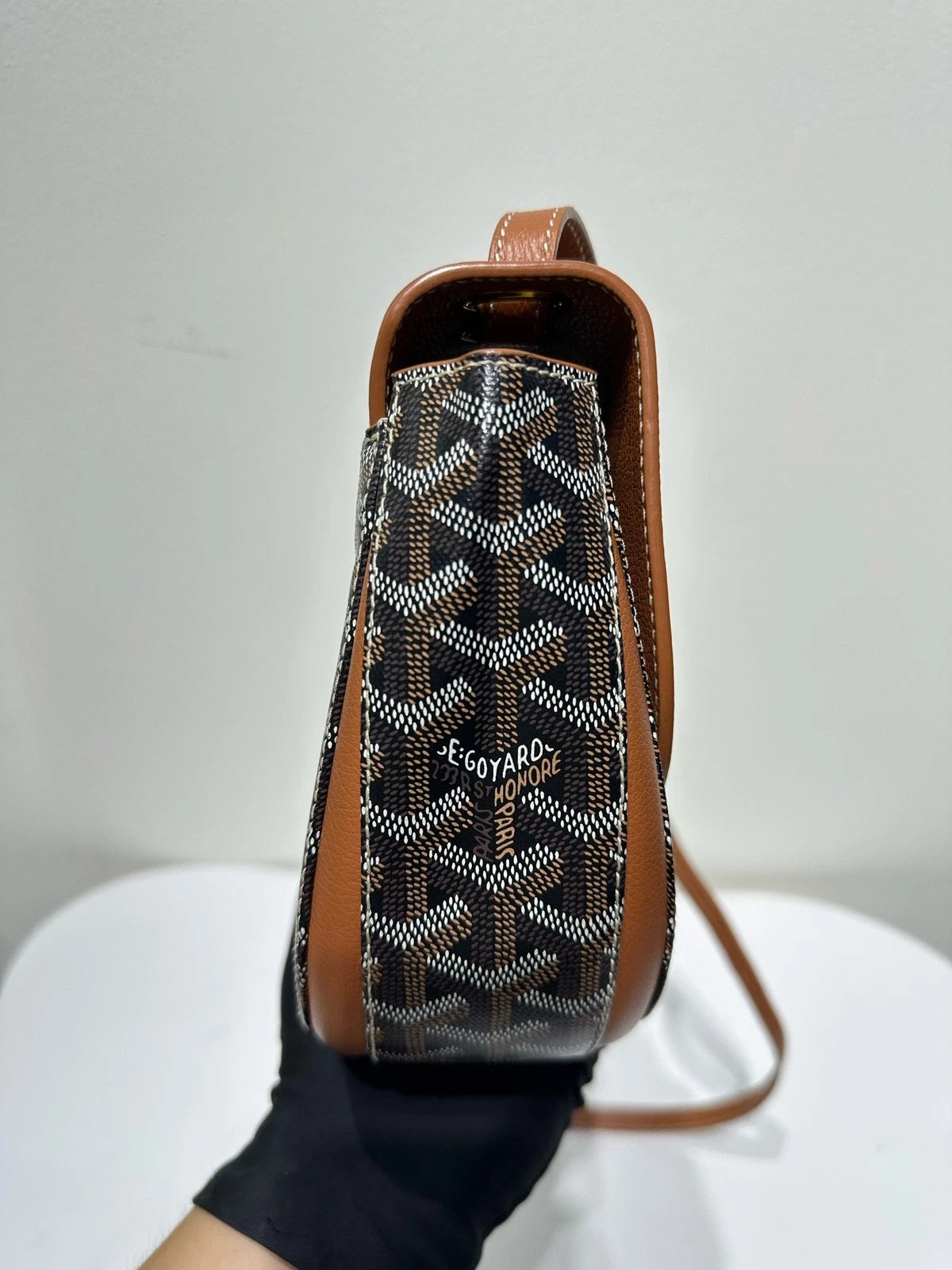 Goyard 233 Brown Leather Messenger Shoulder Crossbody Bag For Women