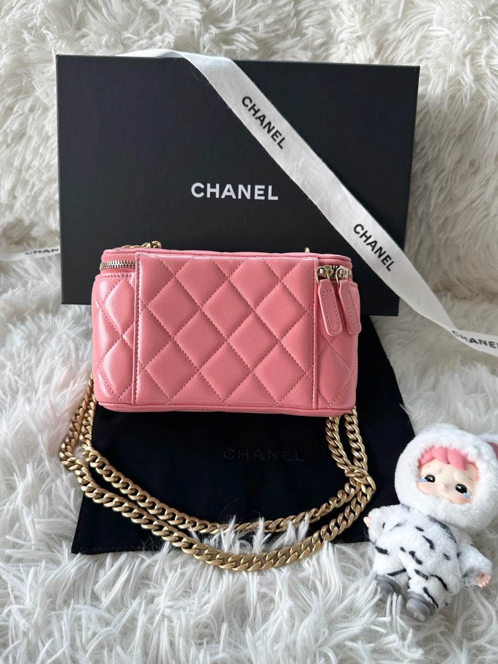 CHANEL Pink Heart Ball Long Box Shoulder Crossbody Bag For Women