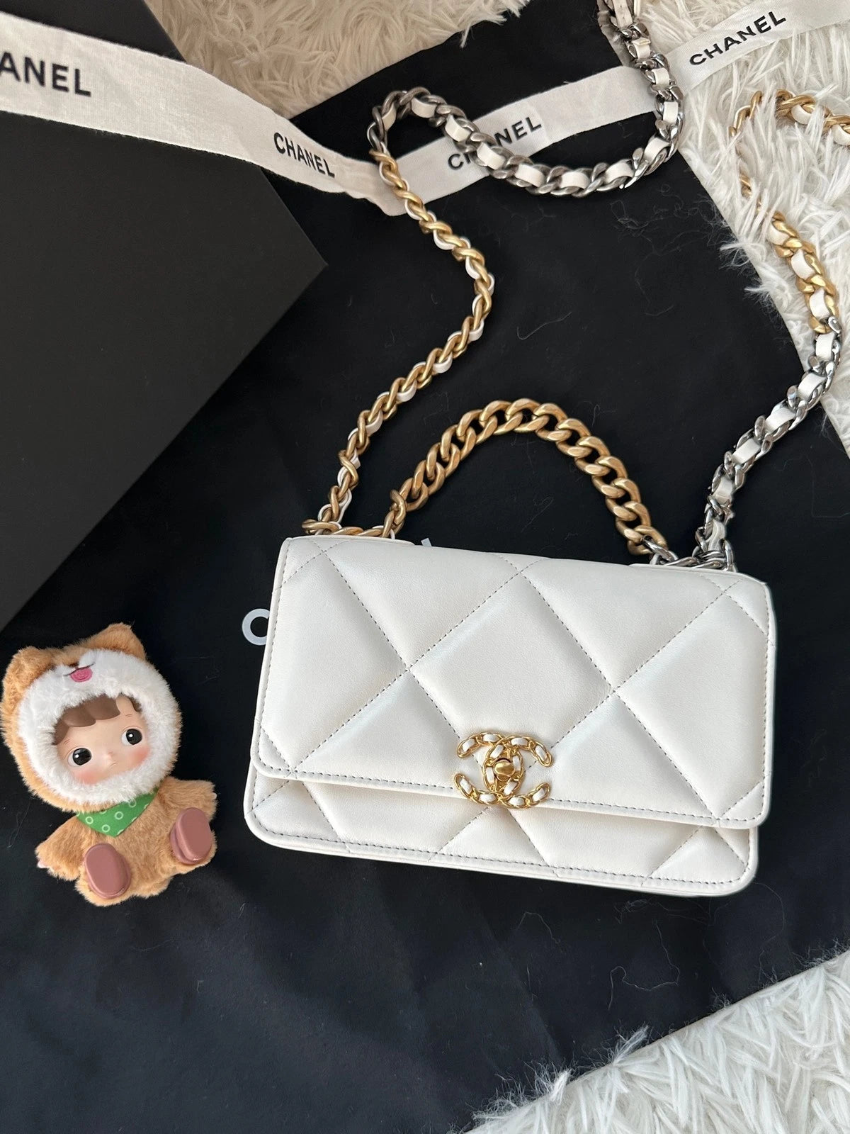 CHANEL 19 WOC White Lamskin Crossbody Bag For Women