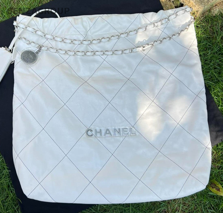 Chanel GM Chain Shoulder Bag Crossbody White Silver Women Diamond Classic