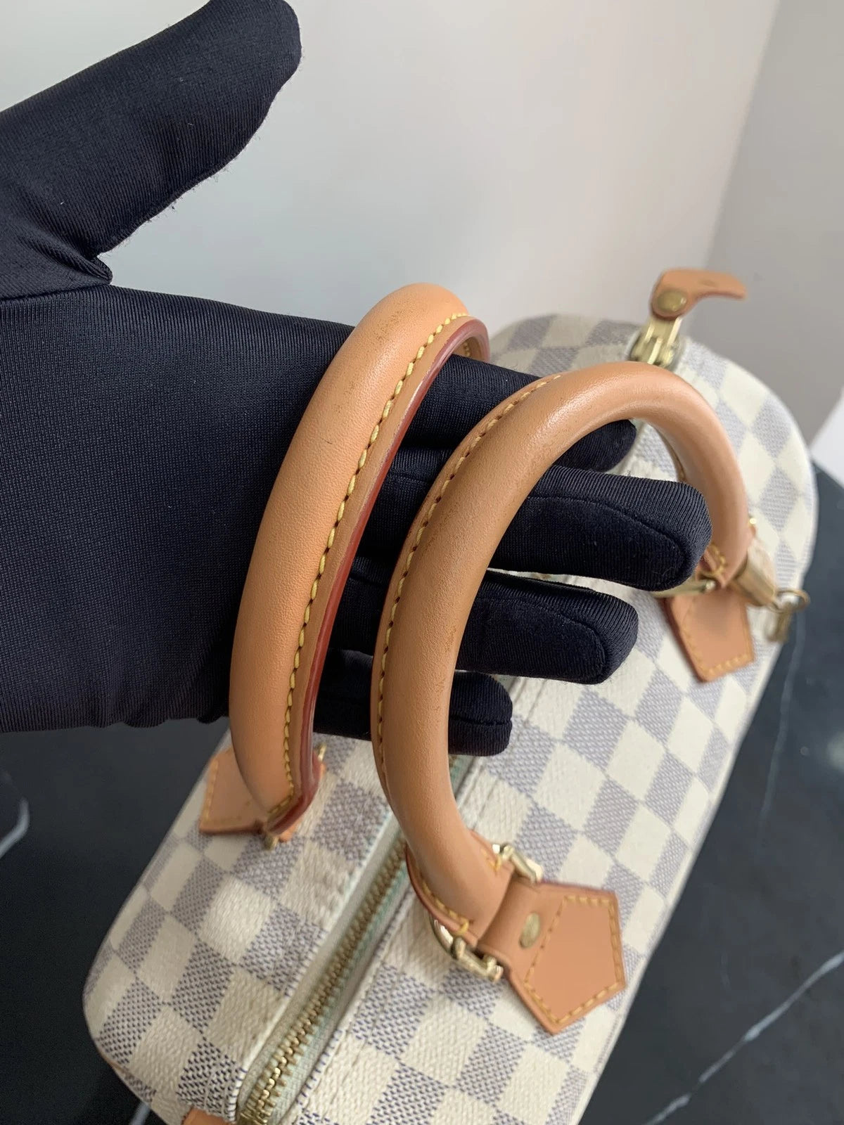 Louis Vuitton Speedy 25 Tote Damier Azur Top Handle Bag Crossbody Bag Unisex S