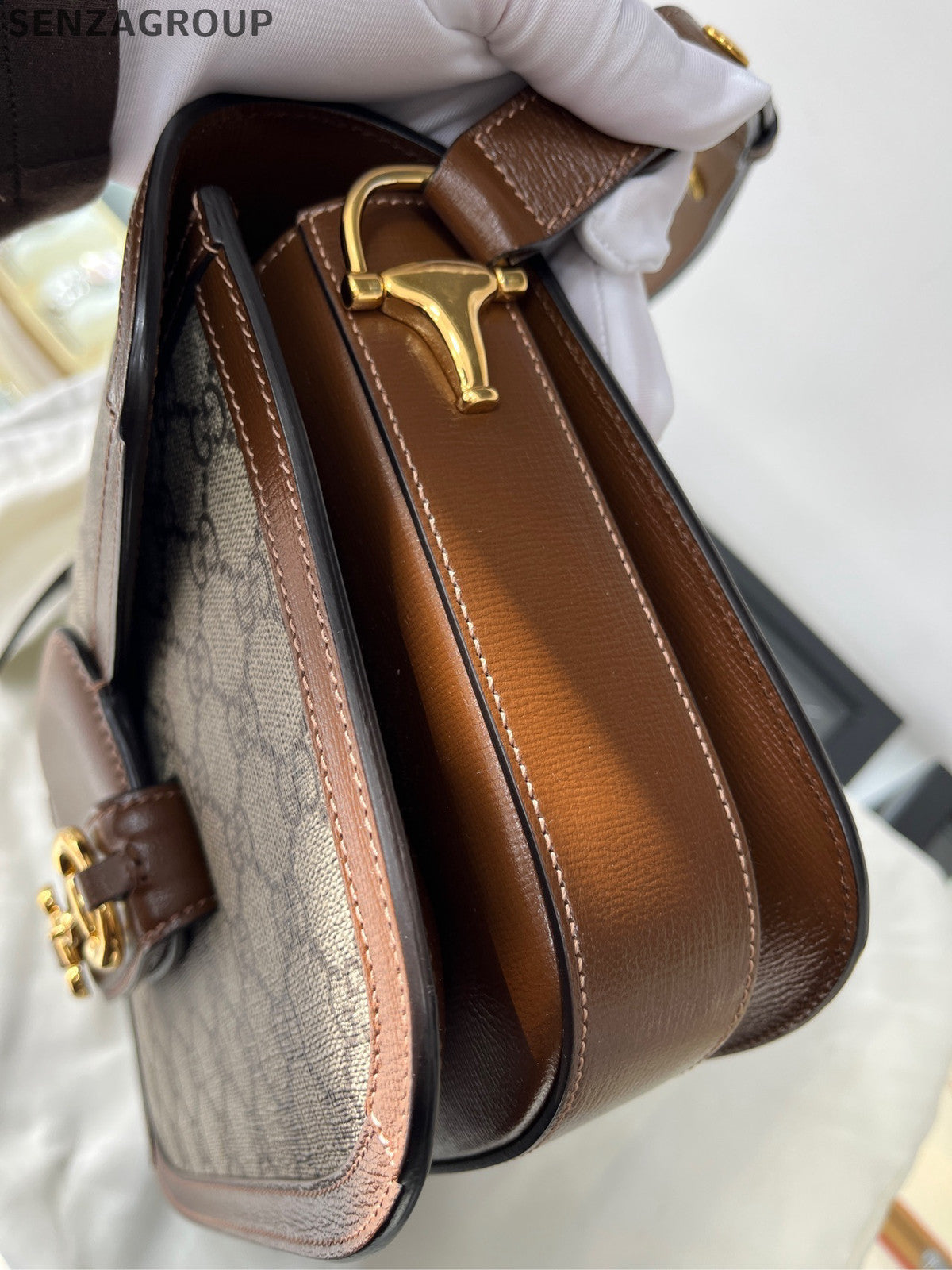 Gucci Horsebit 1955 GG Supreme Shoulder Bag Brown Gold Hardware Classic