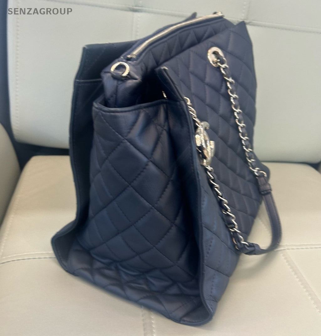 Chanel Tote Chain Handbag Shoulder Bag Diamond Blue Silver Women Classic