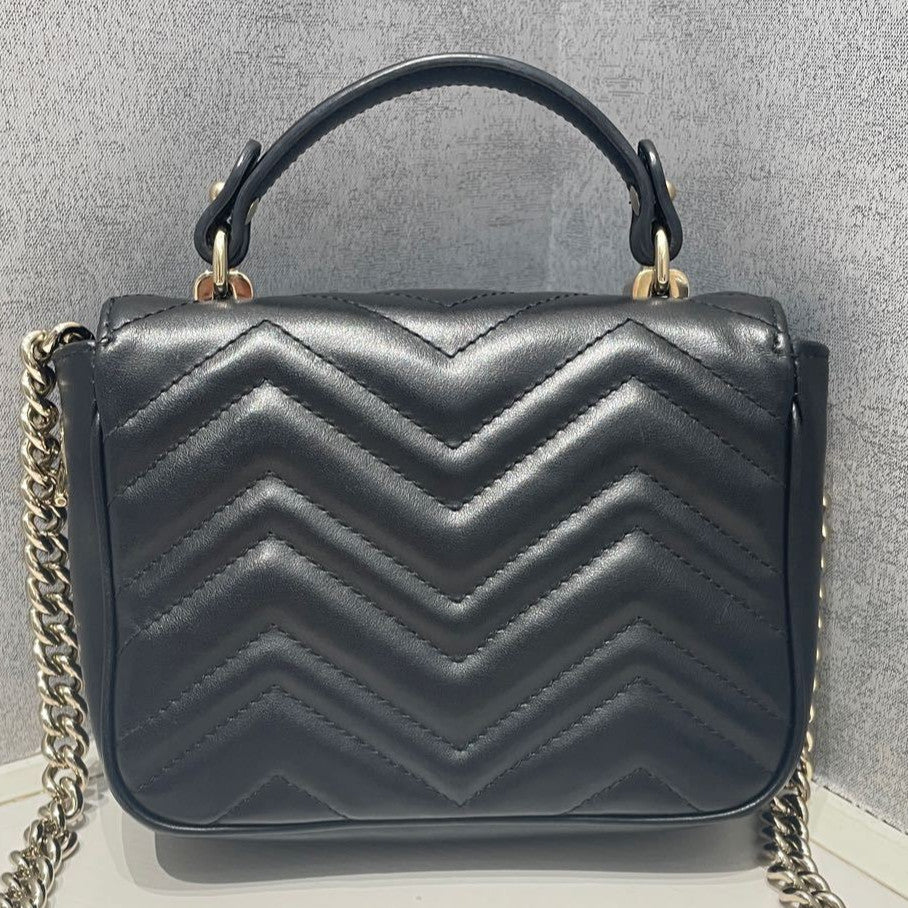Gucci Marmont Messenger Bag Black Silver Chain Shoulder Crossbody Classic Women