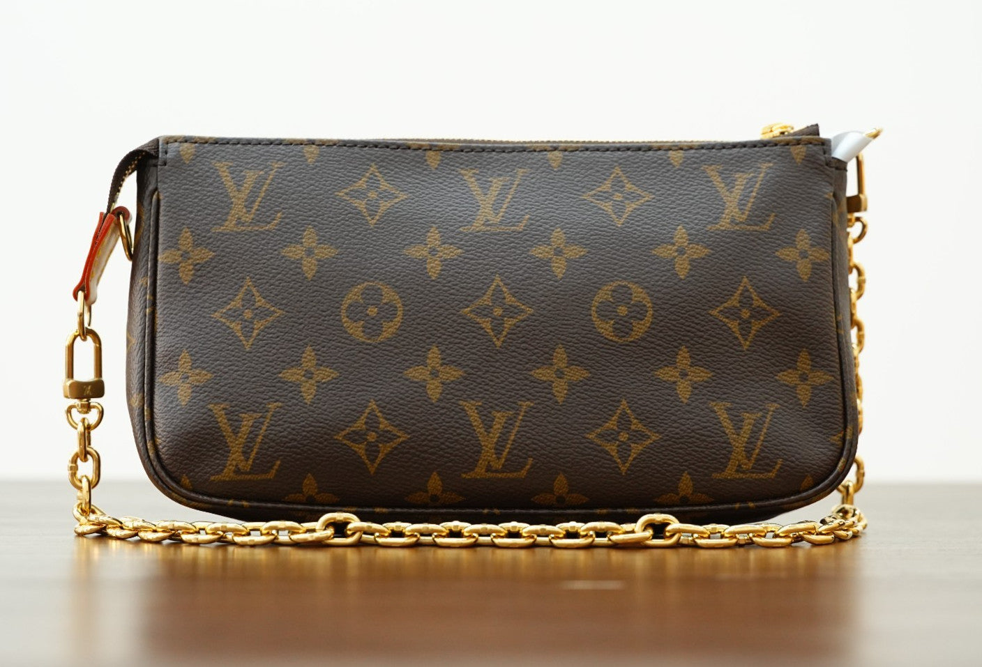 Louis Vuitton Monogram Pochette Accessories Chain Shoulder bag Almost Brand NEW