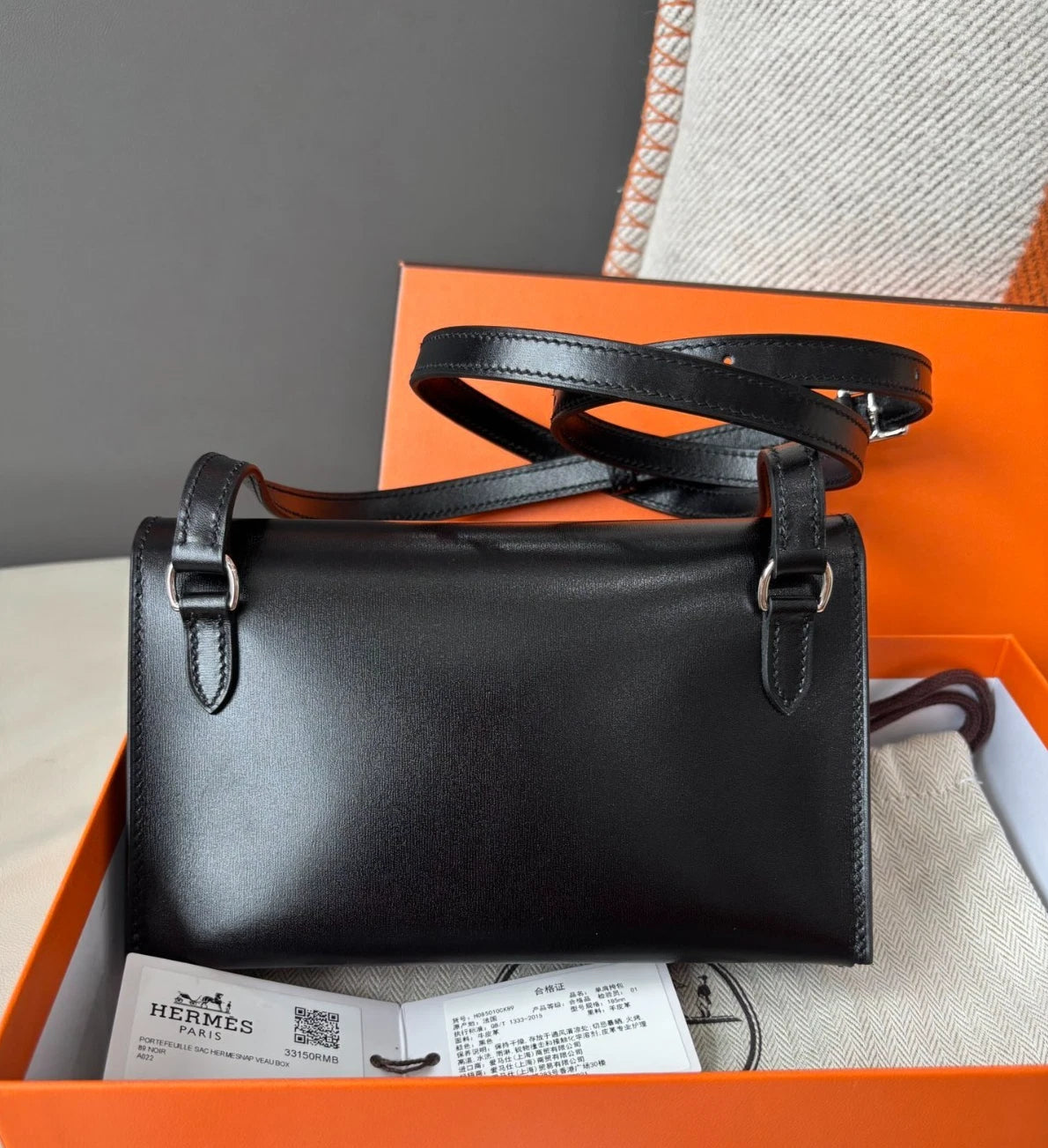 Hermes Snap Wallet Box Shoulder Bag Crossbody Bag Black Women Classic
