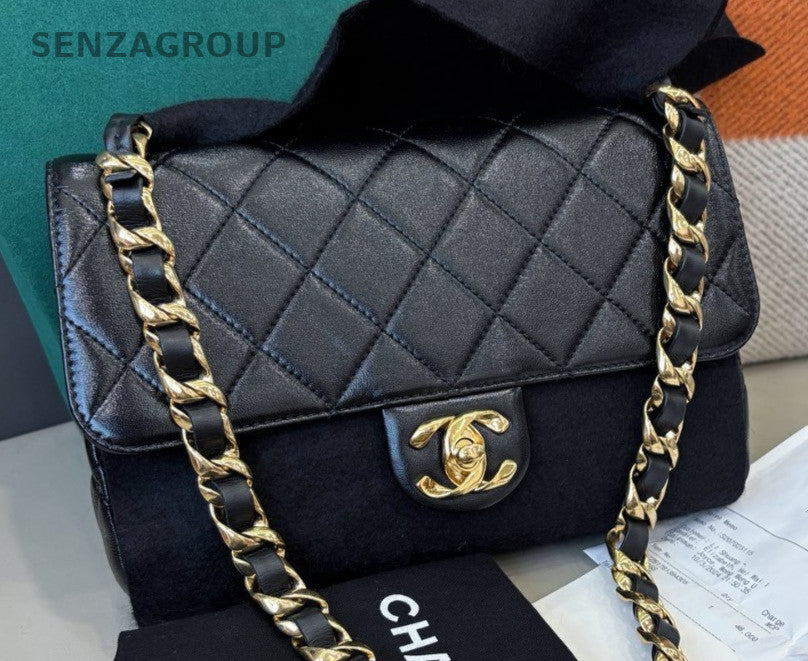Chanel Classic Flap Chain Black Gold Shoulder Bag Diamond Fashion Used Women