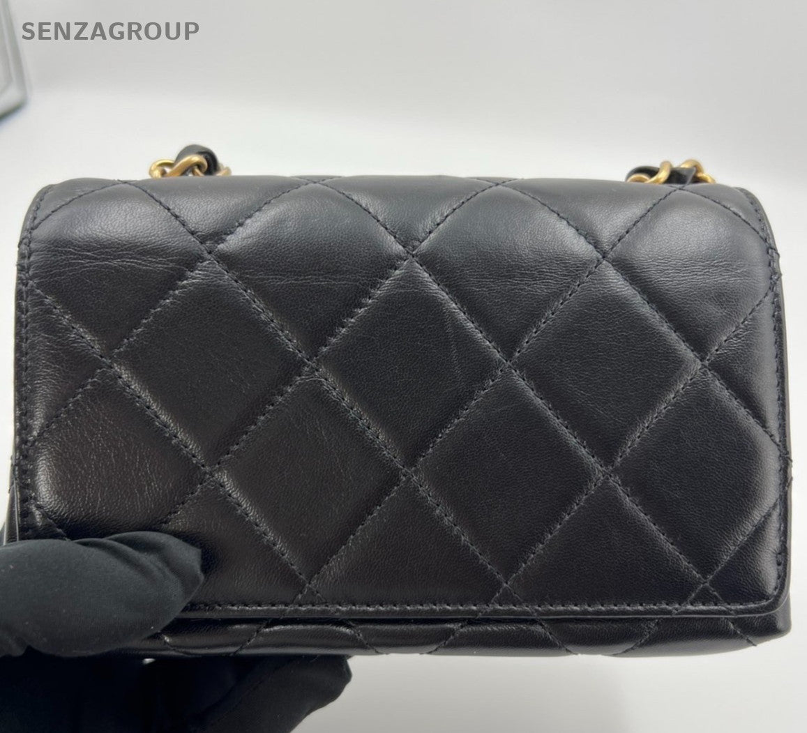 Chanel Diamond Lambskin Mini Chain Shoulder Bag Crossbody Black Gold Women