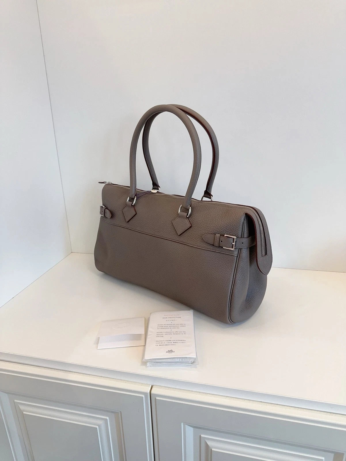 Hermes Altas Shoulder 42 Taupe Gray Leather Top Handle Bag