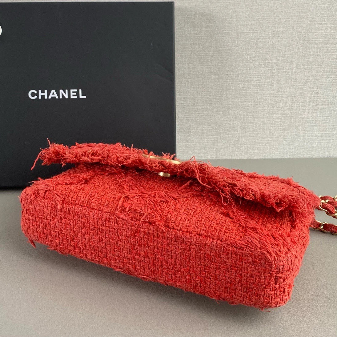 Chanel CC Logo Chain Shoulder Bag Red Gold Women Classic