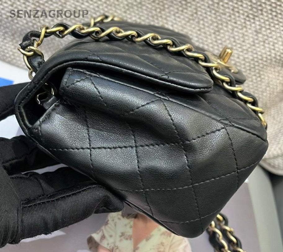 Chanel Classic Flap Lambskin Chain Shoulder Bag Crossbody Black Gold Women