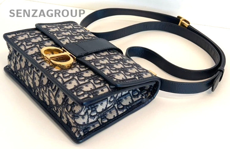 Christian Dior OBLIQUE Montaigne 30 Shoulder bag Crossbody Almost Brand NEW