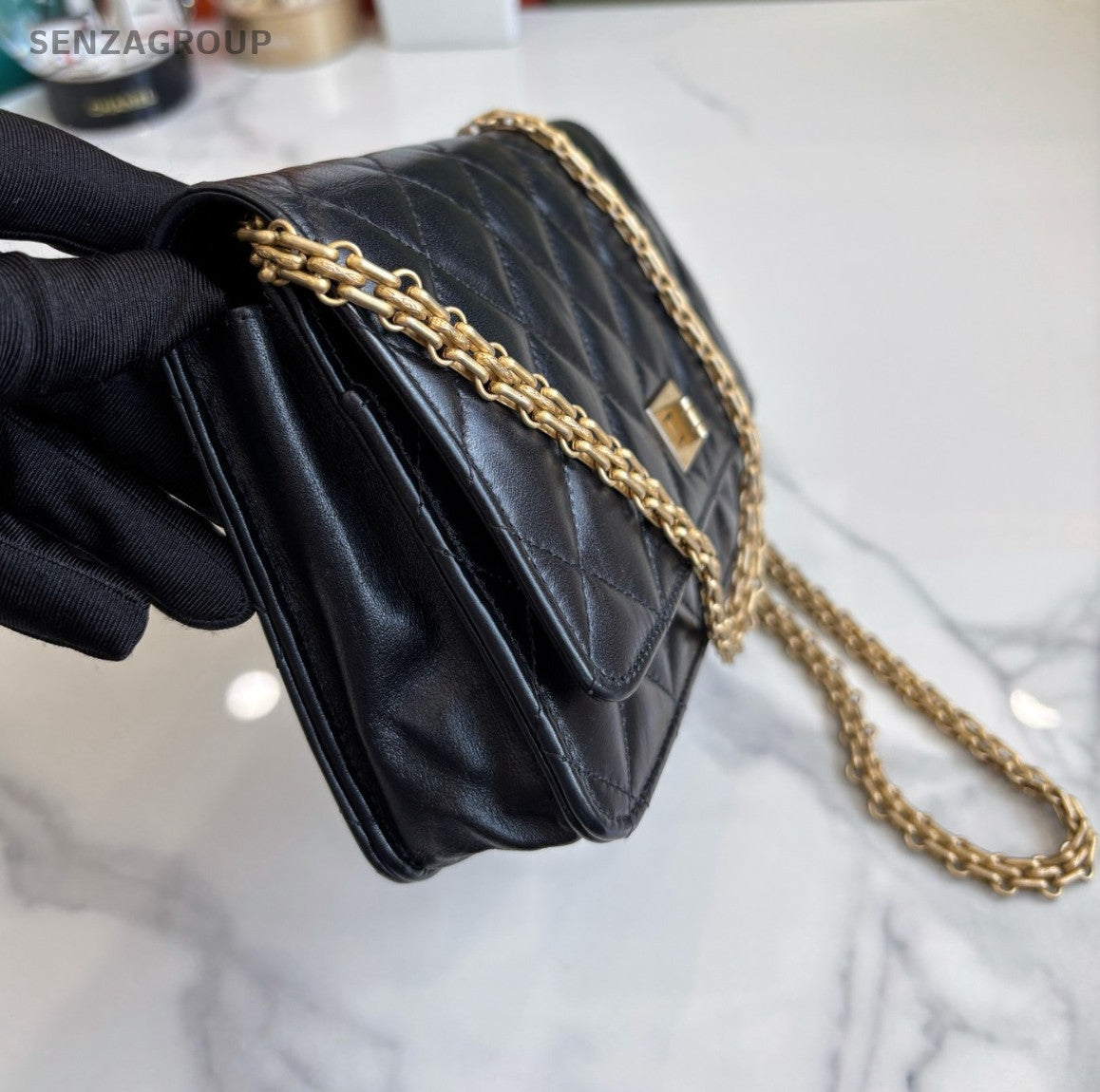 CHANEL 2.55 Woc Diamond Pattern Chain Shoudler bag Crossbody Black Gold Women