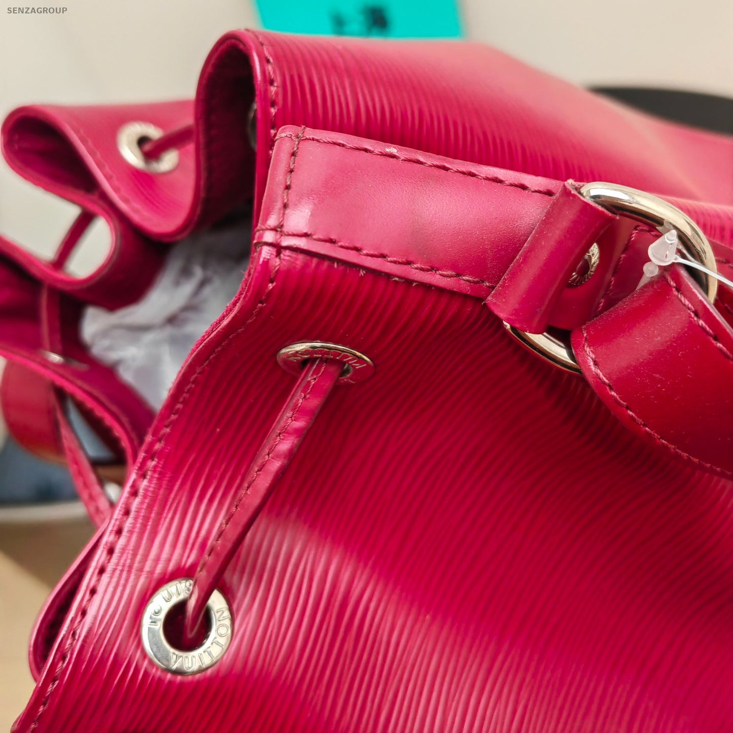 Louis Vuitton Monogram Bucket Bag Red Silver Drawstring Vintage Shoulder Bag