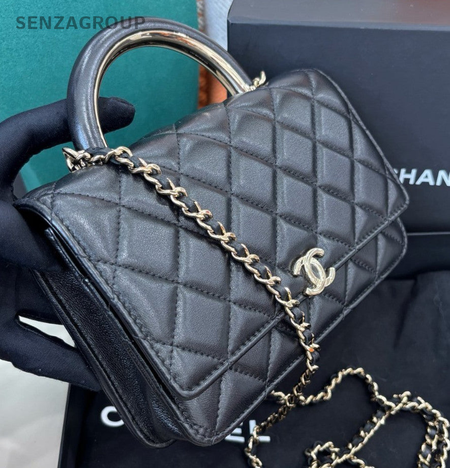 Chanel WOC Diamond Chain Shoulder Bag Crossbody Black Gold Women Classic