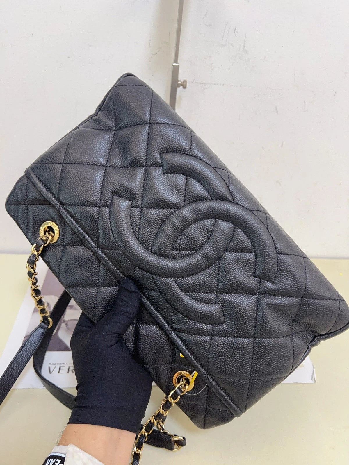 Chanel Diamond Chain Tote Shoulder Bag Black Gold Women CC Logo Classic