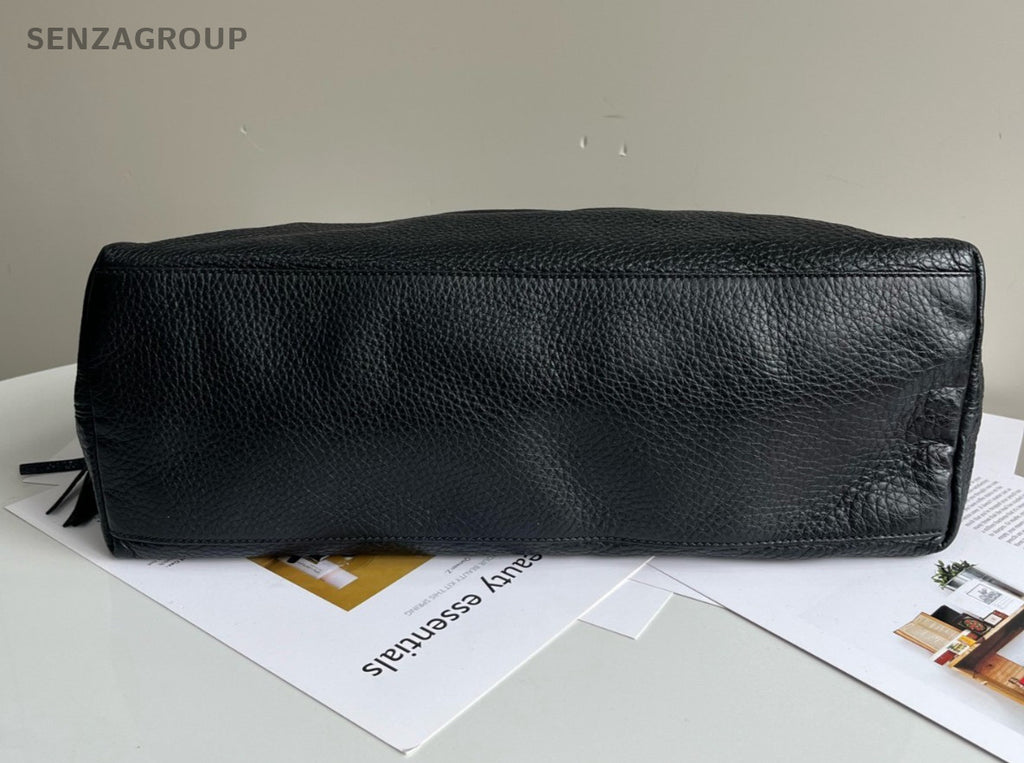GUCCI SOHO GG Logo All Leather Chain Shoulder bag Black Women