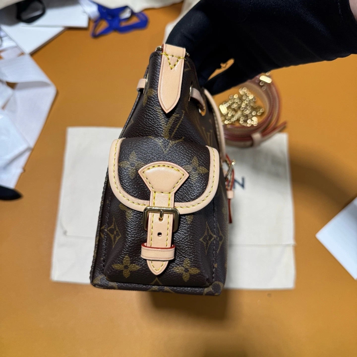 New Louis Vuitton ODYSSÉE Leather Small Dumpling Shoulder Bag For Women