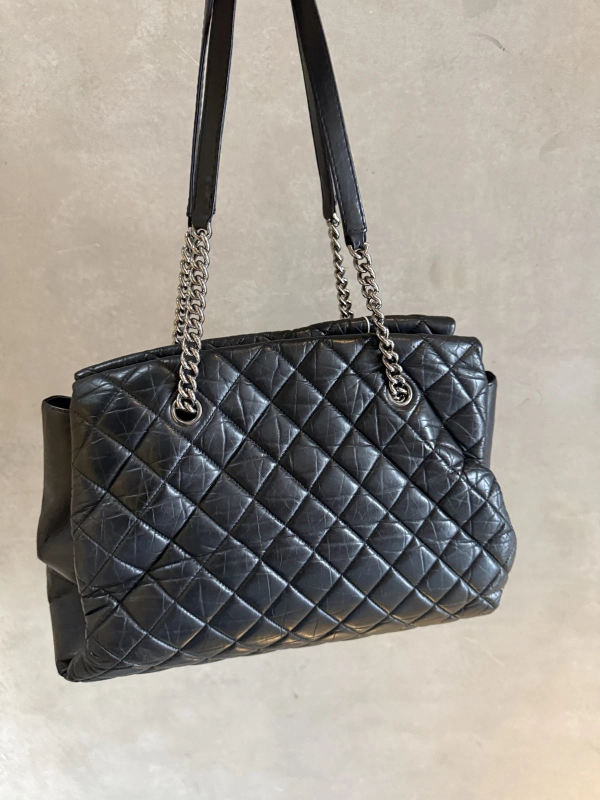 Chanel Matelasse Tote Shoulder Bag Black Women Classic