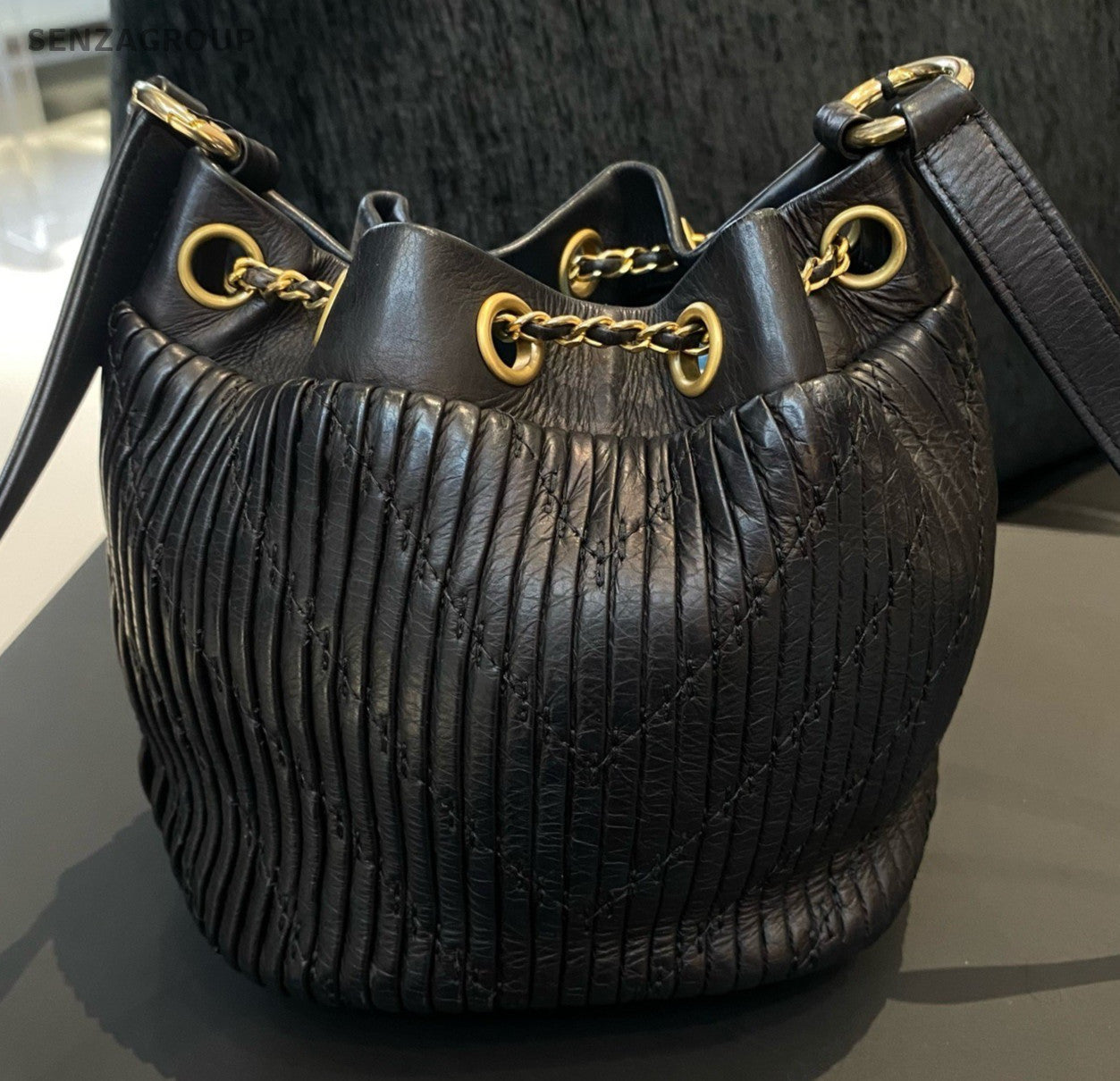 Chanel Hobo Bucket Chain Black Gold Shoulder Bag Crossbody Women Classic