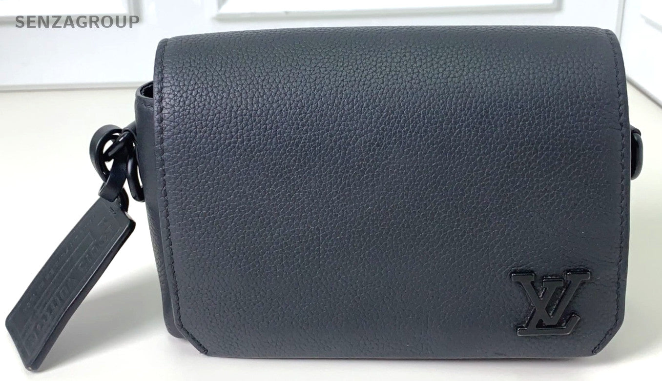 Louis Vuitton SoBlack Takeoff Calfskin Shoulder bag Crossbody Black