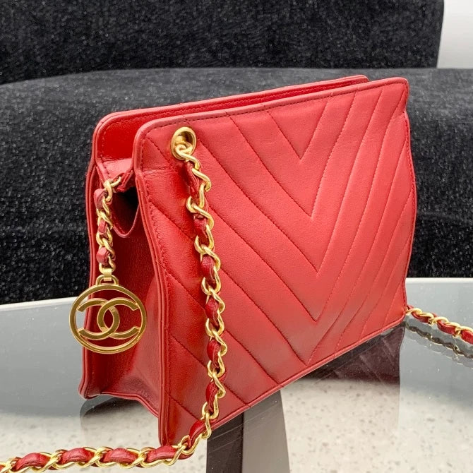 Chanel Chevron Calfskin Chain Shoulder Crossbody Bag Red Gold Women S