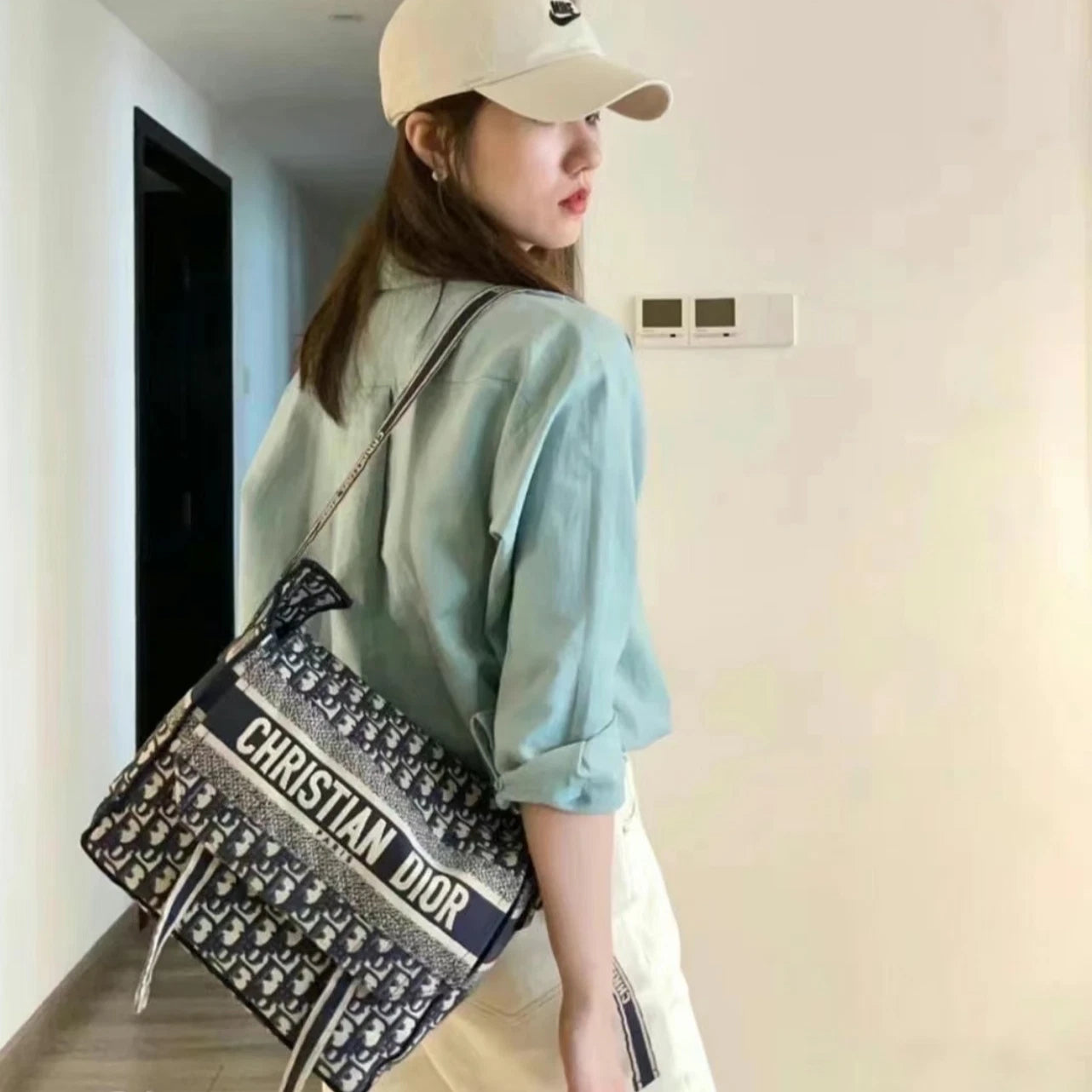 Excellent Christian Dior Camp Messenger Bag Blue Oblique Canvas Shoulder Bag