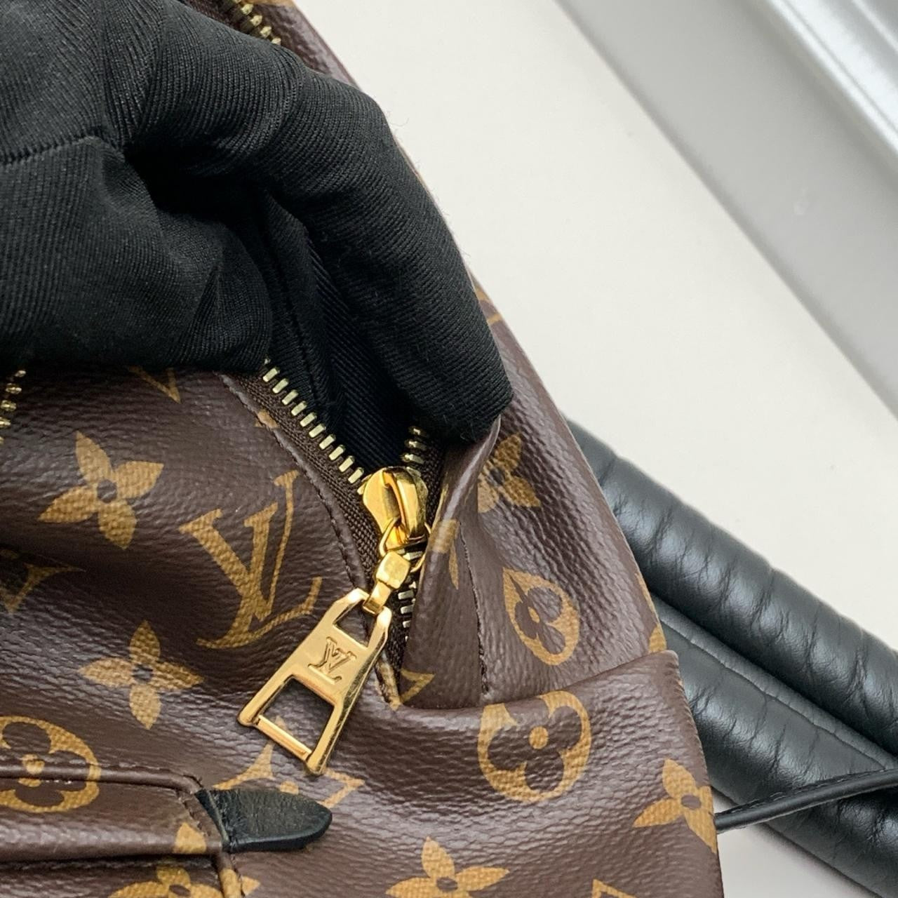 SJ0001  LV Palm Springs mm BACKPACK