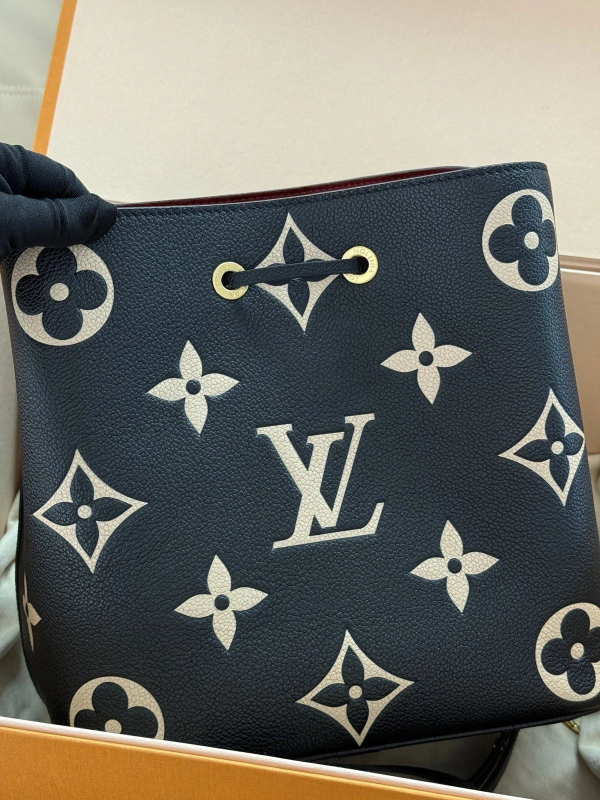 Louis Vuitton Black White Bucket Bag For Women